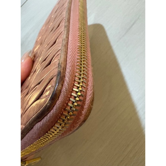 Miu Miu Pink Matelasse Leather Zip Around Wallet - Picture 9 of 16